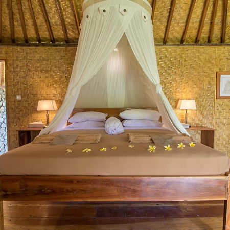 Baha Baha Villas West Sumbawa Yoyos - Free Yoga Class, Gym Daily Included For Guest - Fast Wifi Starlink Sekongkang Buitenkant foto