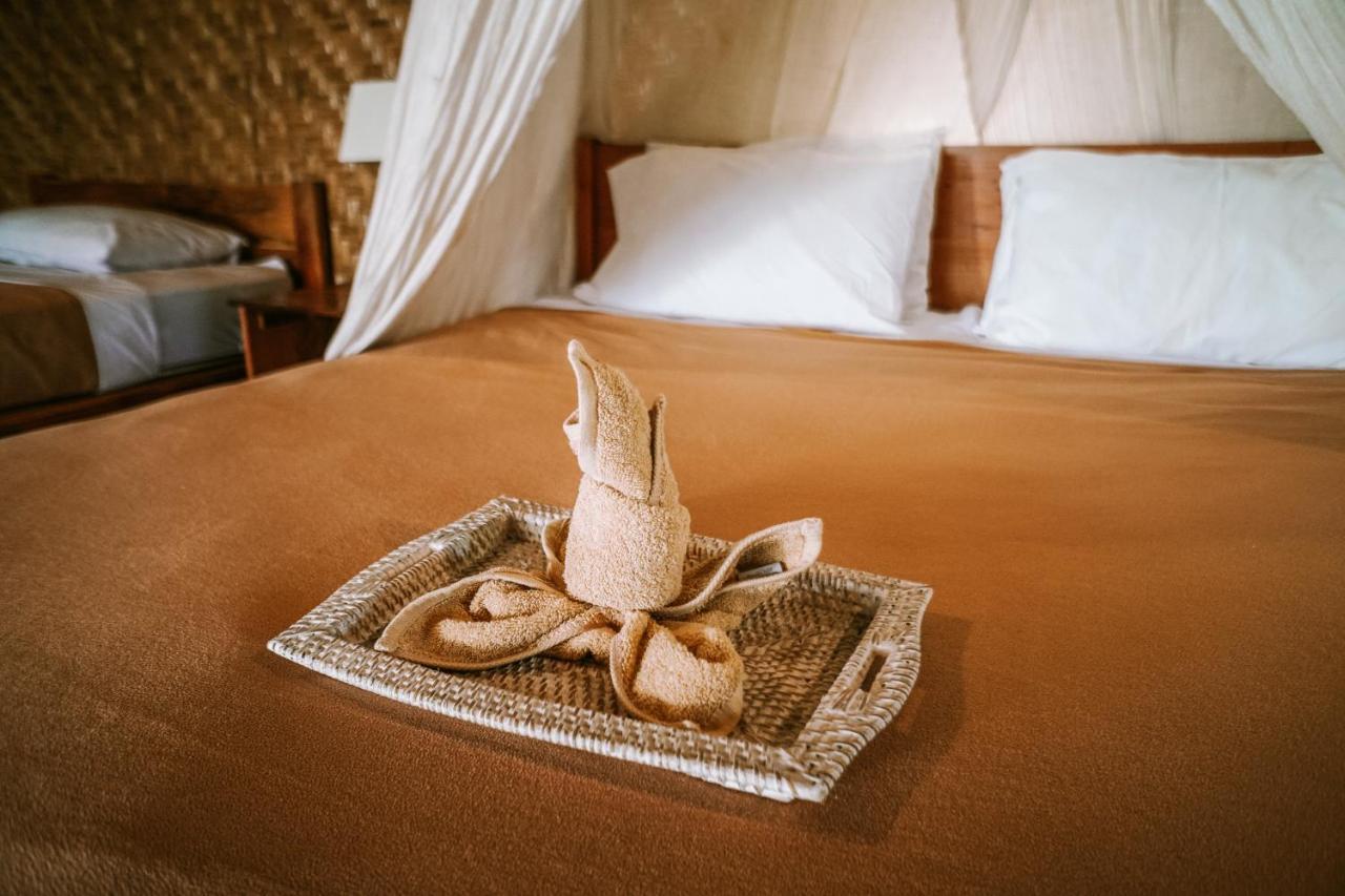 Baha Baha Villas West Sumbawa Yoyos - Free Yoga Class, Gym Daily Included For Guest - Fast Wifi Starlink Sekongkang Buitenkant foto