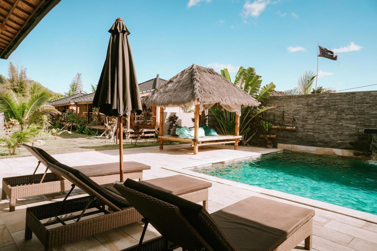 Baha Baha Villas West Sumbawa Yoyos - Free Yoga Class, Gym Daily Included For Guest - Fast Wifi Starlink Sekongkang Buitenkant foto