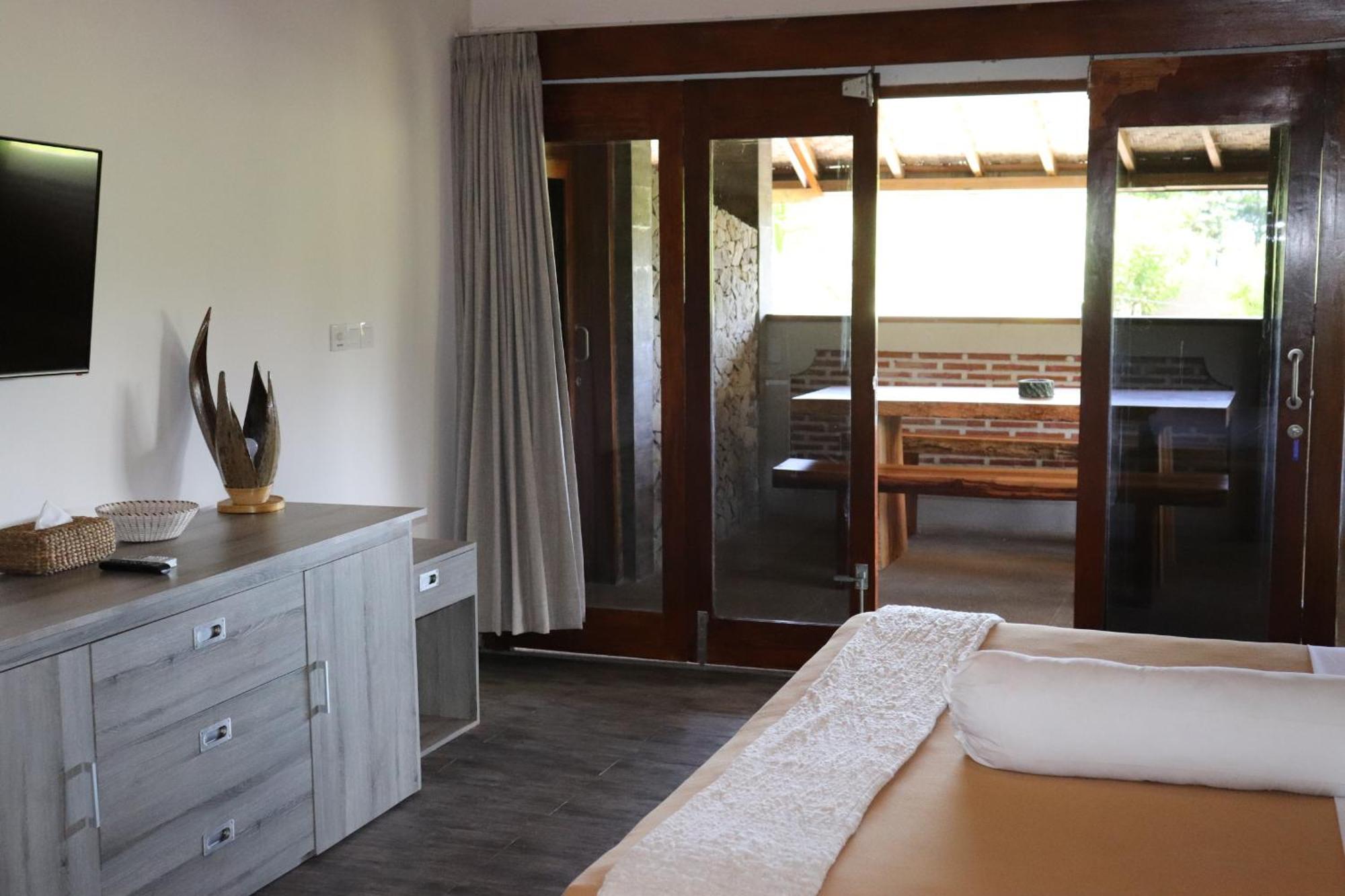 Baha Baha Villas West Sumbawa Yoyos - Free Yoga Class, Gym Daily Included For Guest - Fast Wifi Starlink Sekongkang Buitenkant foto