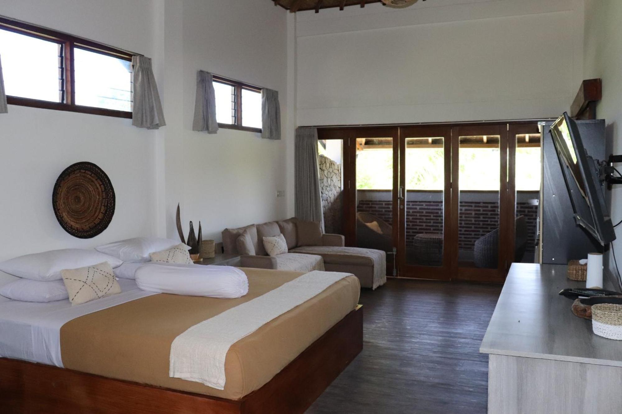 Baha Baha Villas West Sumbawa Yoyos - Free Yoga Class, Gym Daily Included For Guest - Fast Wifi Starlink Sekongkang Buitenkant foto