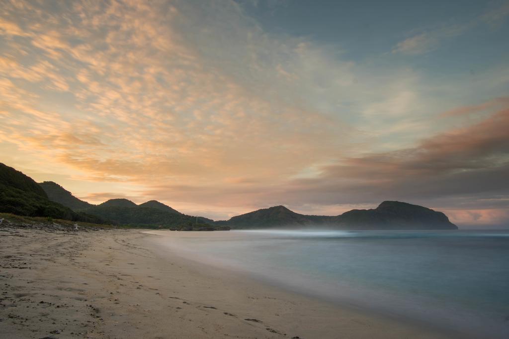 Baha Baha Villas West Sumbawa Yoyos - Free Yoga Class, Gym Daily Included For Guest - Fast Wifi Starlink Sekongkang Buitenkant foto