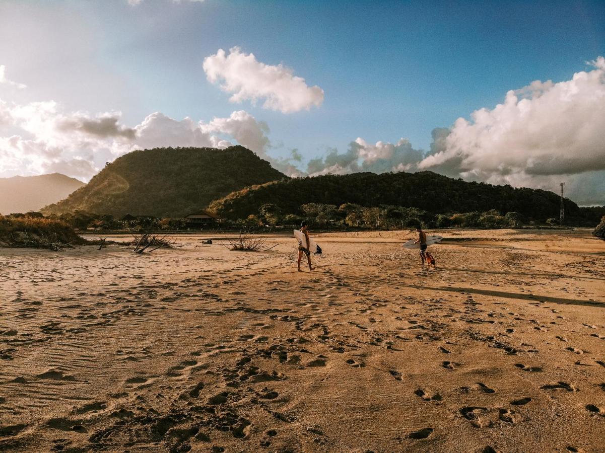 Baha Baha Villas West Sumbawa Yoyos - Free Yoga Class, Gym Daily Included For Guest - Fast Wifi Starlink Sekongkang Buitenkant foto